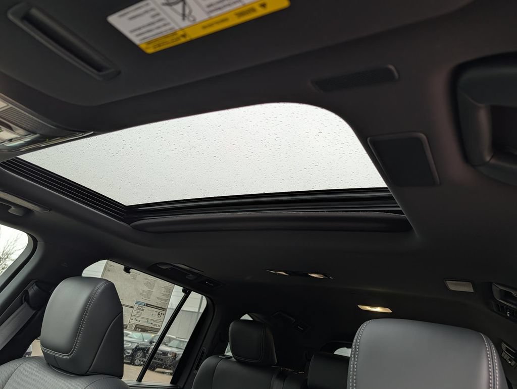 New 2026 Lexus LX 600 4WD w/ Luxury Package image 16