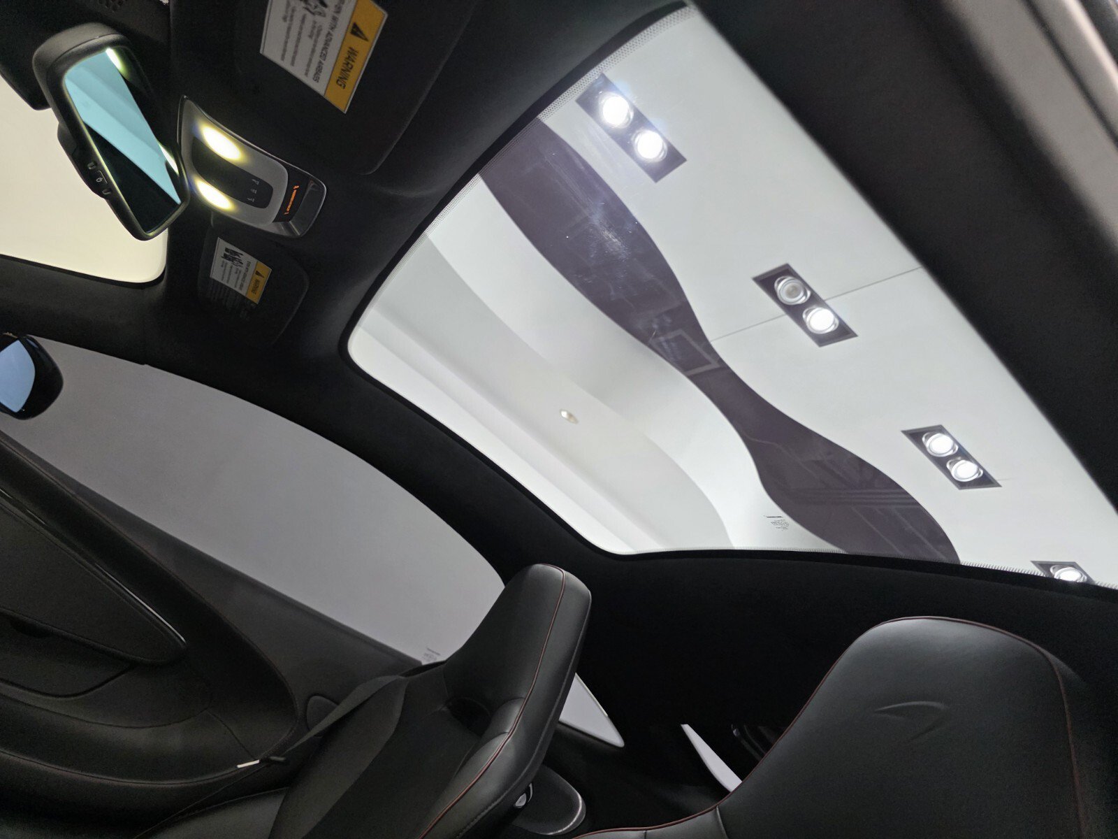 Used 2023 McLaren GT RWD image 9