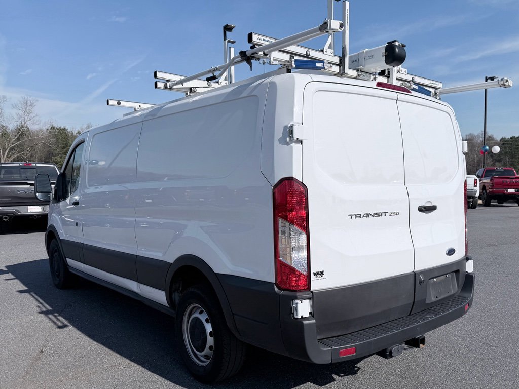 Used 2022 Ford Transit 250 Low Roof image 9