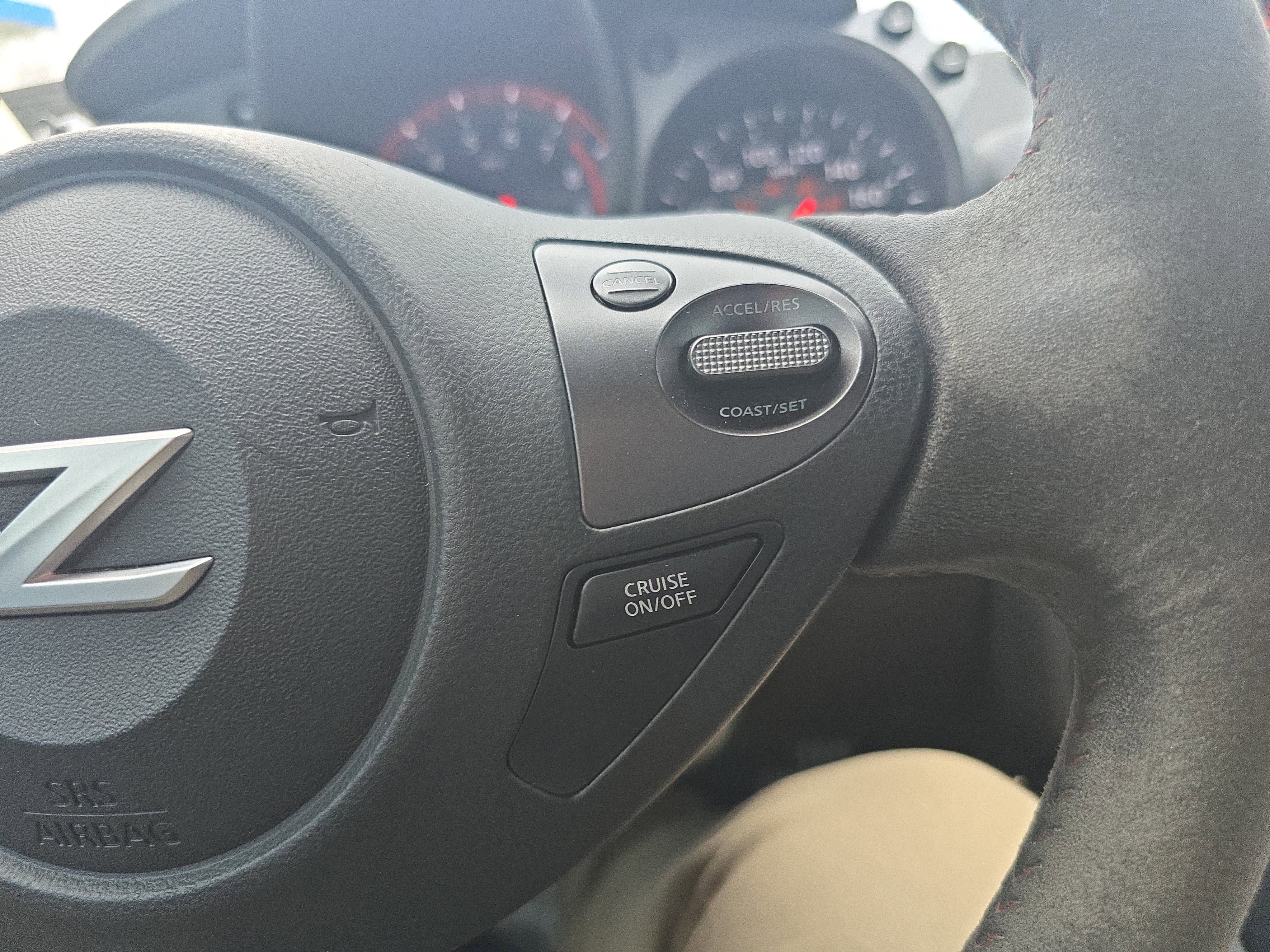 Used 2020 Nissan 370Z NISMO image 20