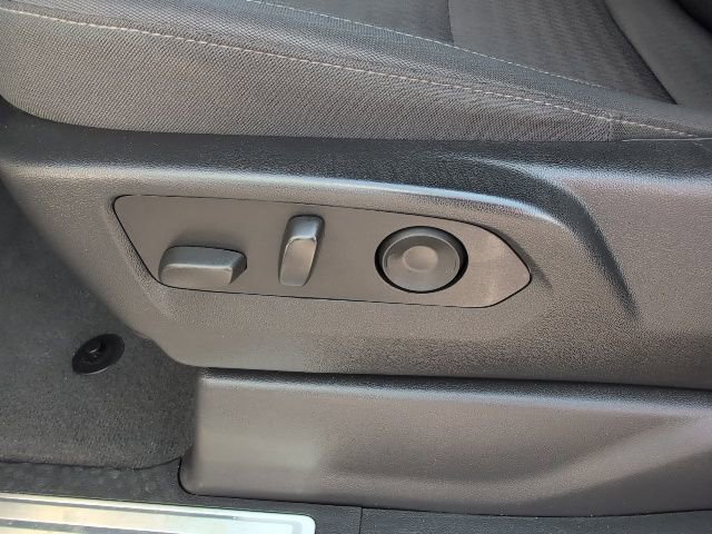 Certified 2025 Chevrolet Silverado 1500 LT AWD/4WD image 13