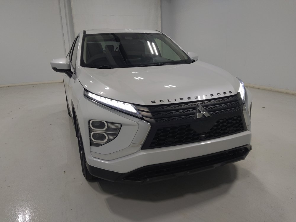 Used 2024 Mitsubishi Eclipse Cross SE AWD/4WD image 14