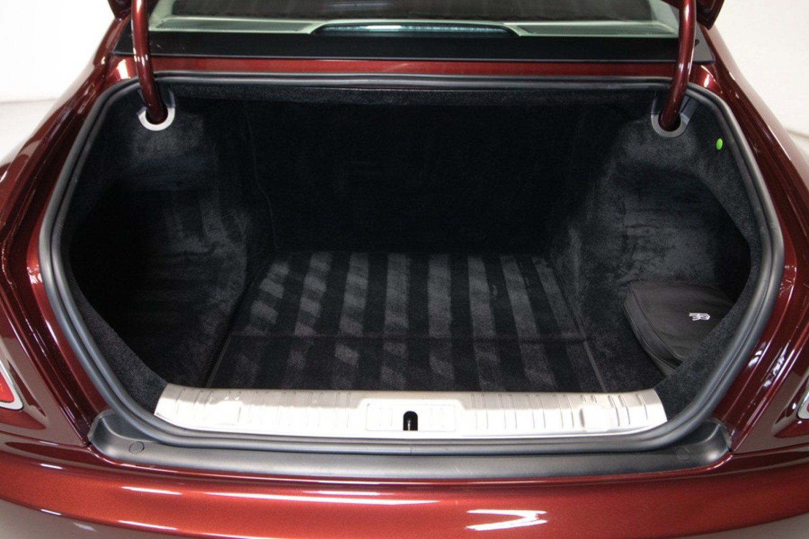 Used 2015 Rolls-Royce Ghost Extended Wheelbase image 91