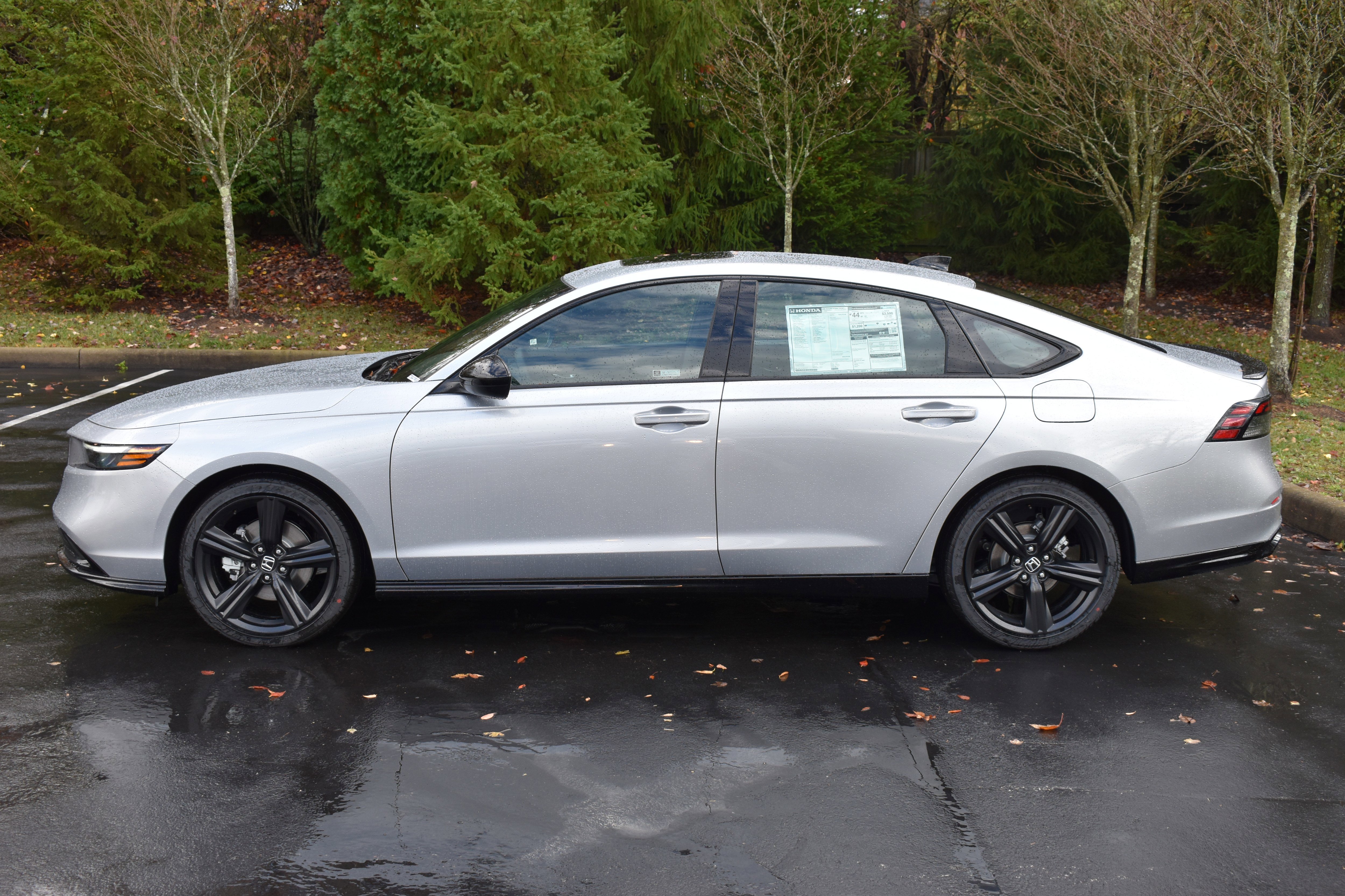 Used 2025 Honda Accord Sport image 17