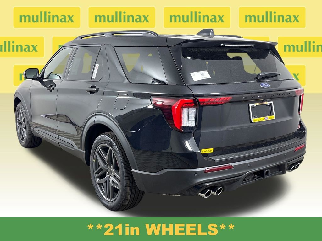 New 2026 Ford Explorer ST RWD image 10