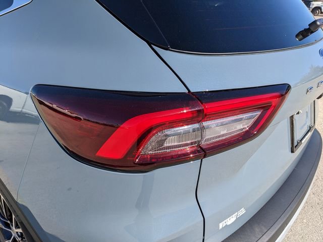 New 2026 Ford Escape SE image 11