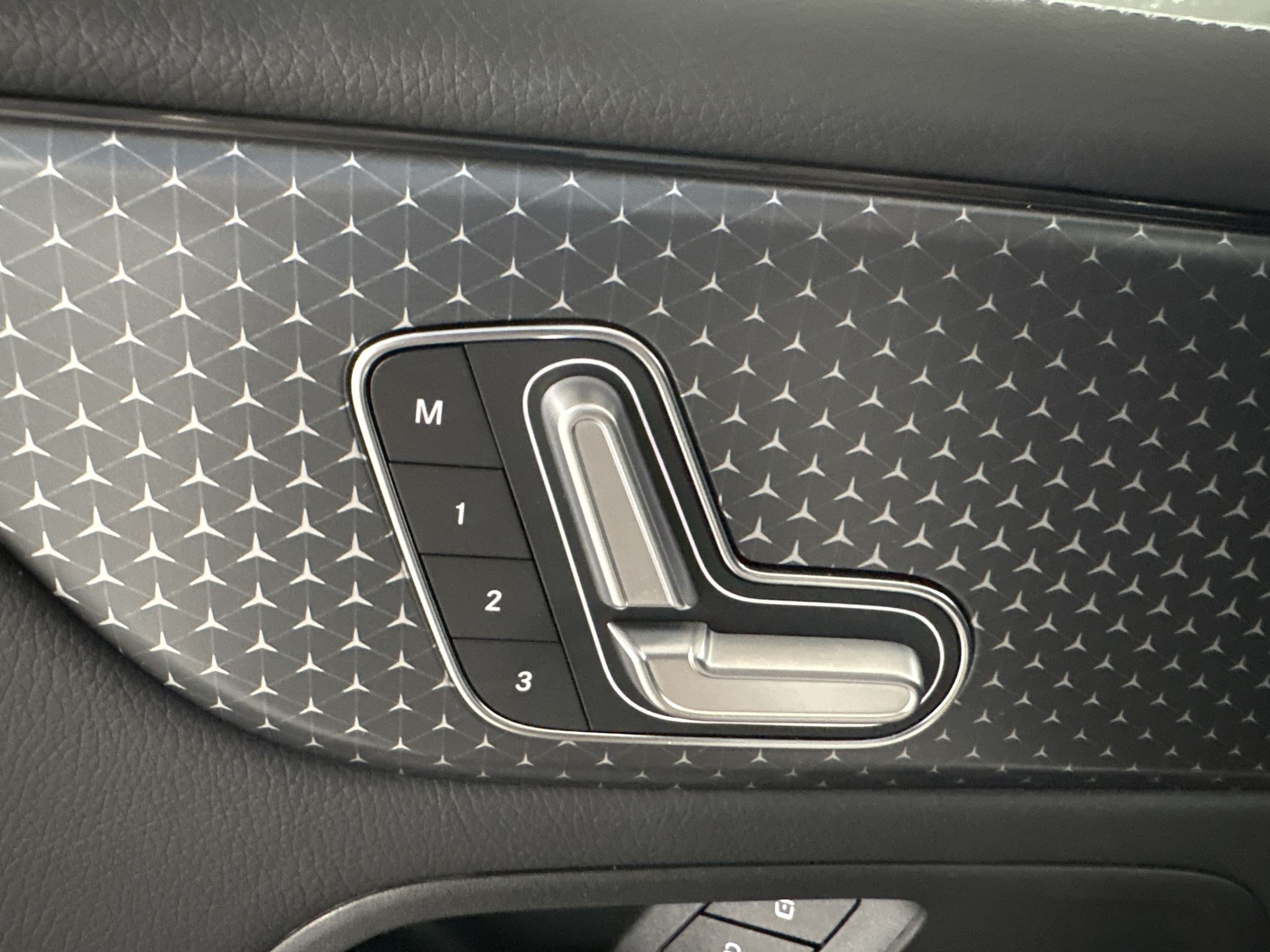 Certified 2026 Mercedes-Benz GLB 250 image 18