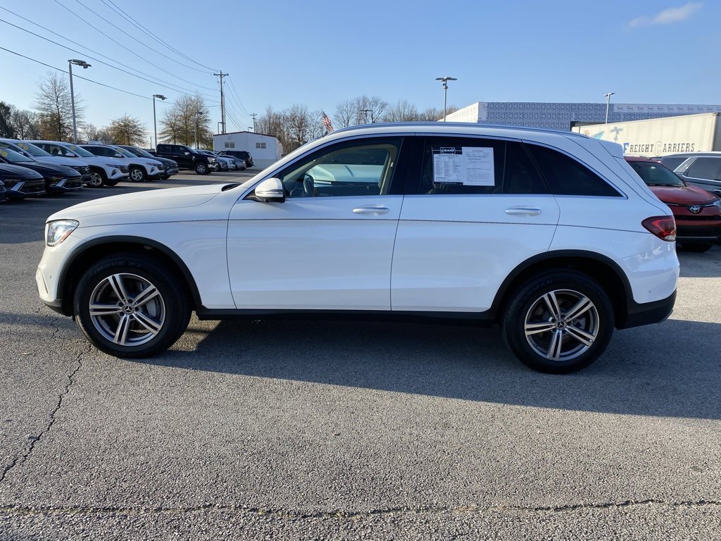 Used 2022 Mercedes-Benz GLC 300 image 4