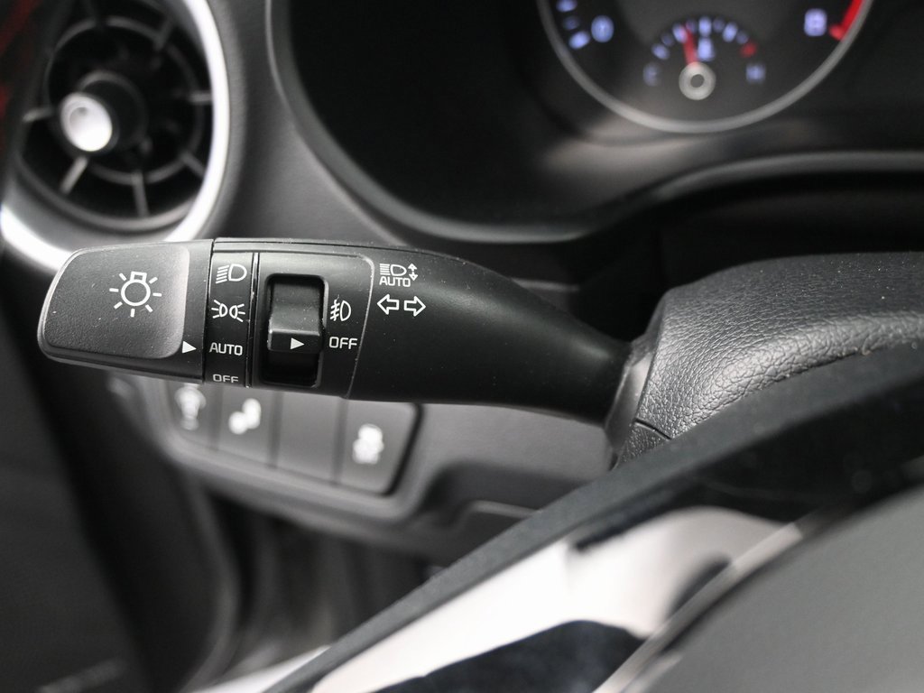 Used 2023 Kia Forte GT image 22