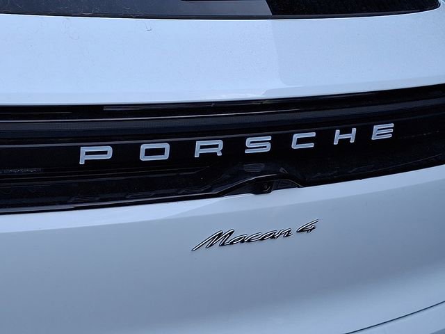 New 2025 Porsche Macan 4 Electric AWD/4WD image 22