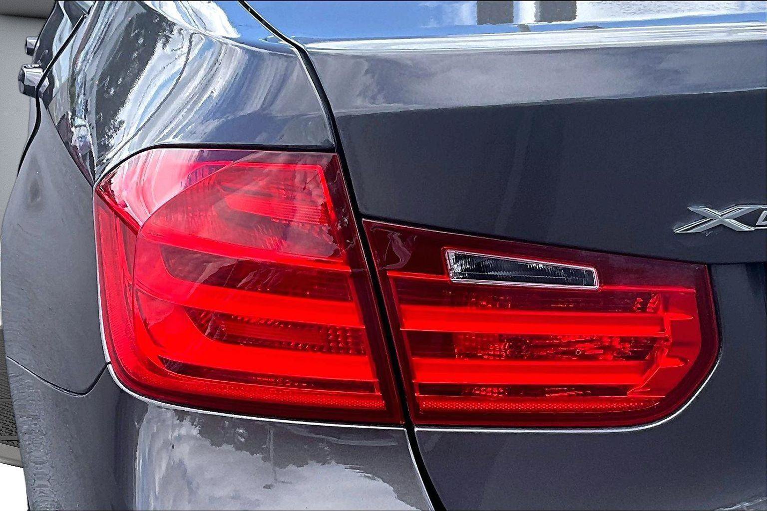 Used 2014 BMW 328i xDrive Sedan AWD/4WD image 22