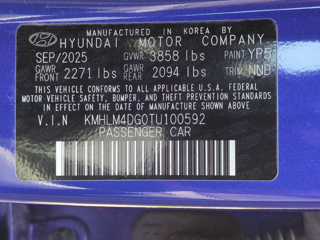 Used 2026 Hyundai Elantra Sport FWD image 35