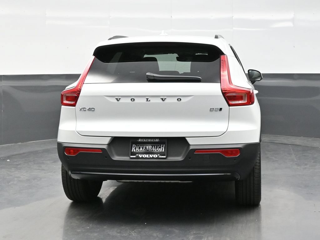 New 2026 Volvo XC40 B5 Plus w/ Climate Package AWD/4WD image 6