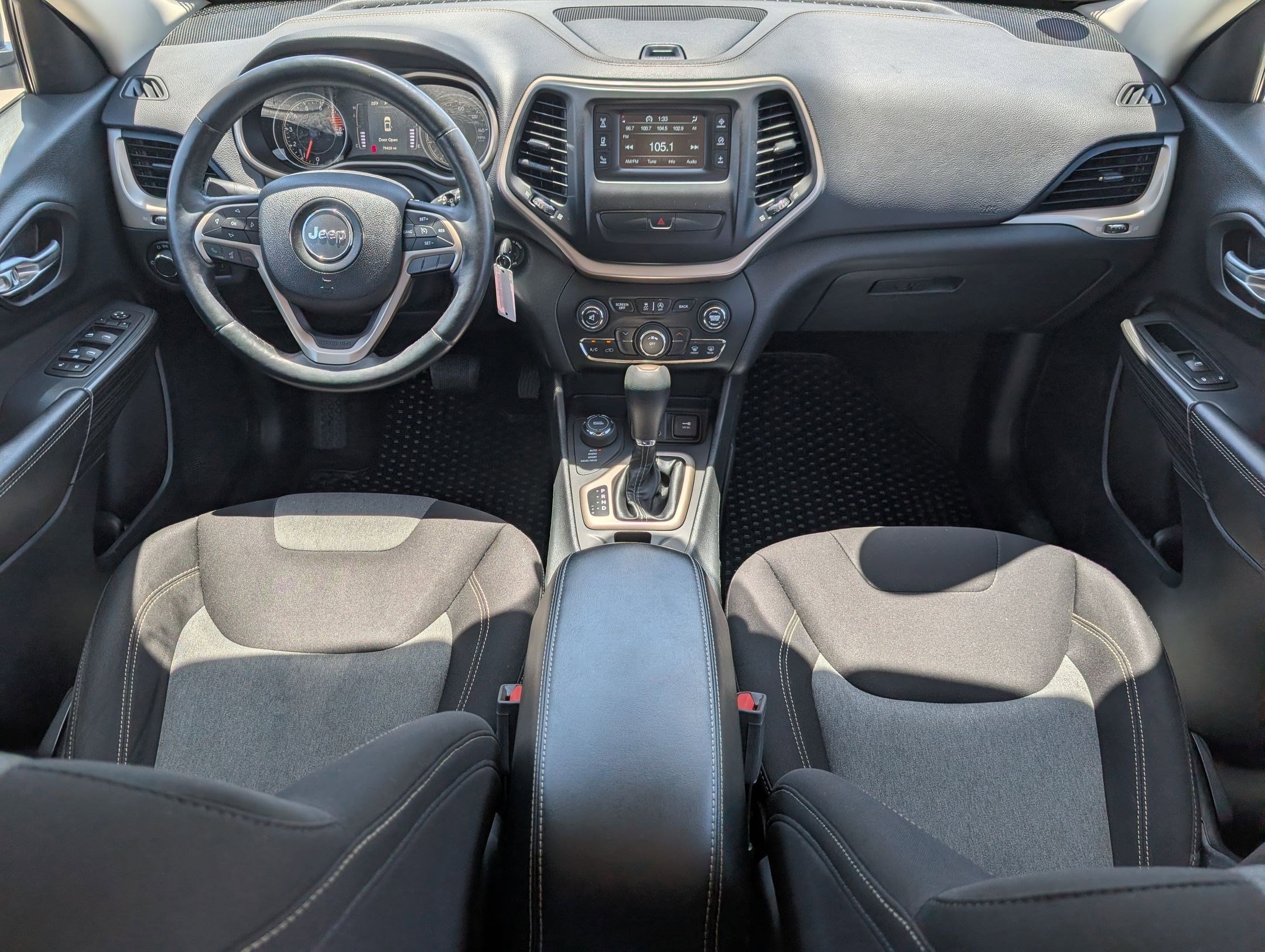 Used 2016 Jeep Cherokee Sport w/ Cold Weather Group AWD/4WD image 25