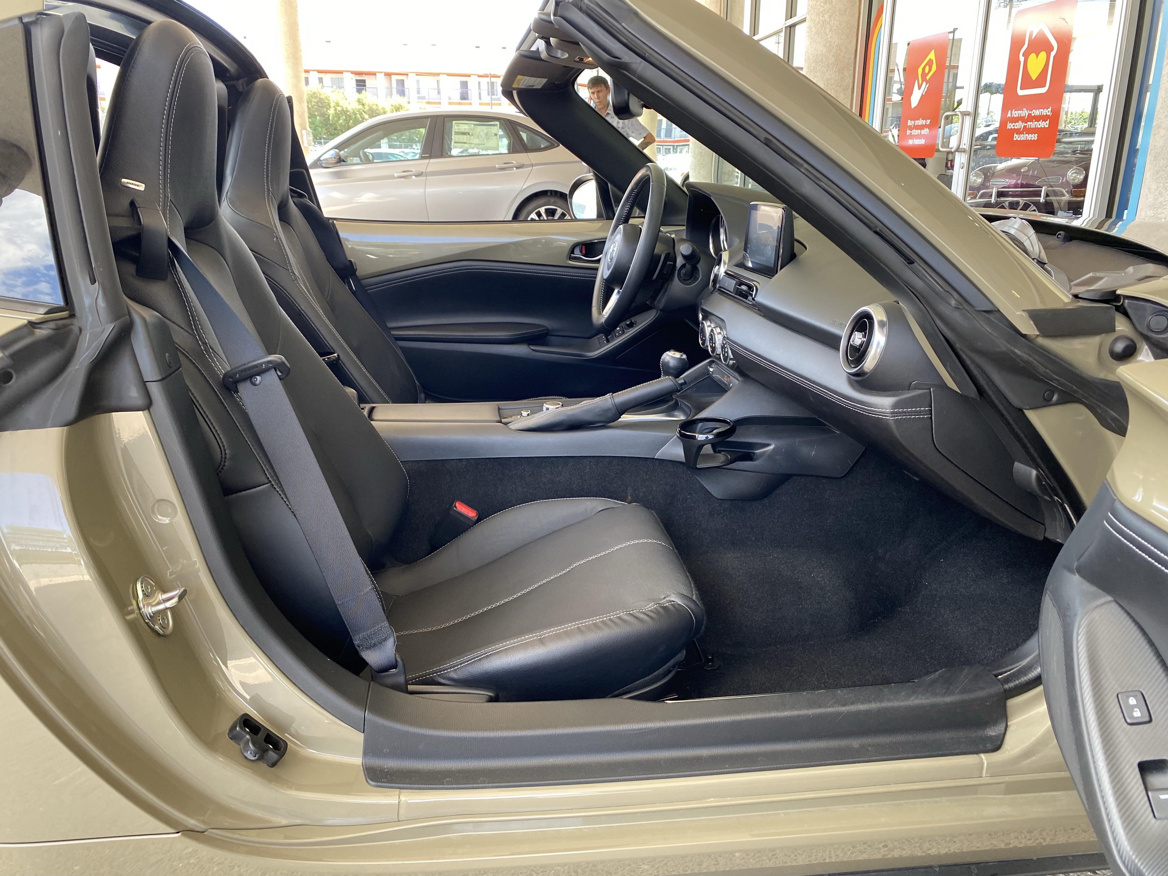 Used 2023 MAZDA MX-5 Miata Grand Touring RWD image 36