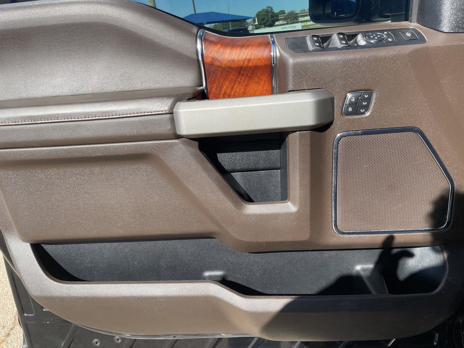 Used 2020 Ford F250 King Ranch w/ King Ranch Ultimate Package image 27