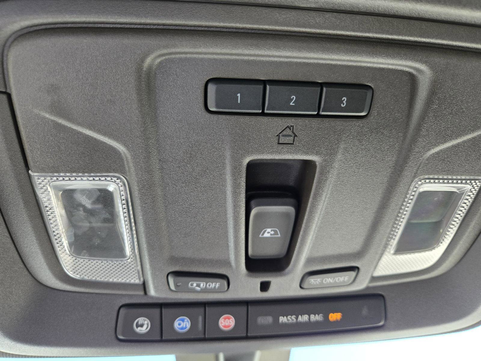 Used 2022 GMC Sierra 2500 SLT w/ SLT Convenience Package image 48