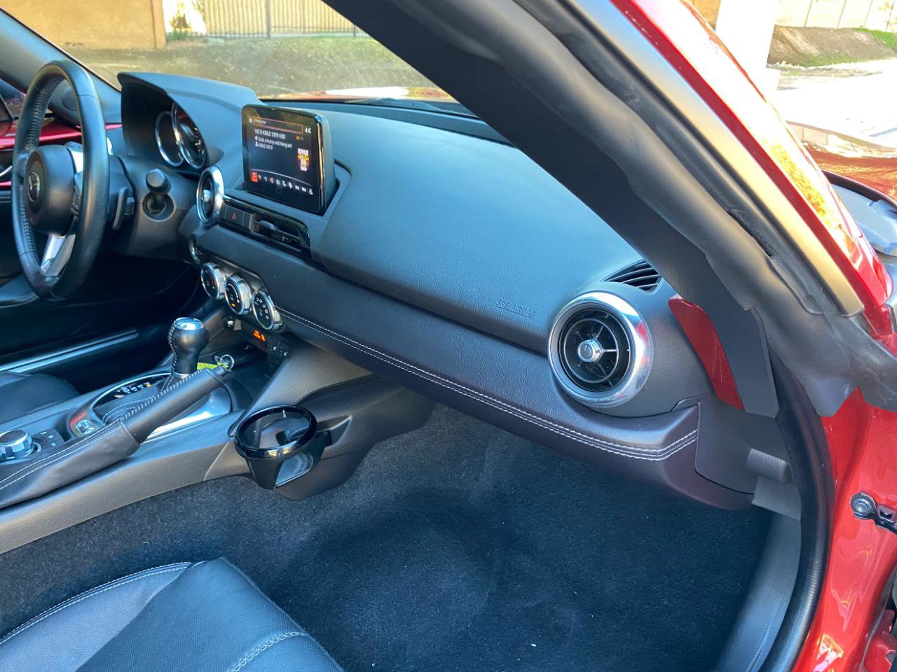 Used 2021 MAZDA MX-5 Miata RF Grand Touring RWD image 35