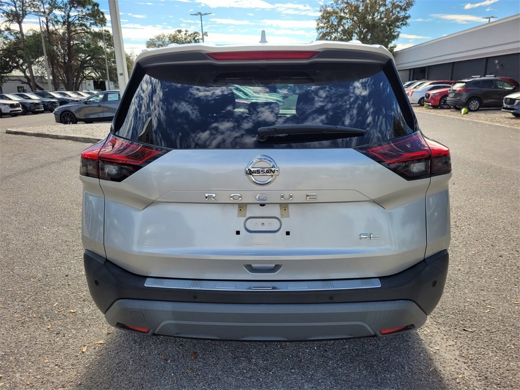 Used 2021 Nissan Rogue SL image 11