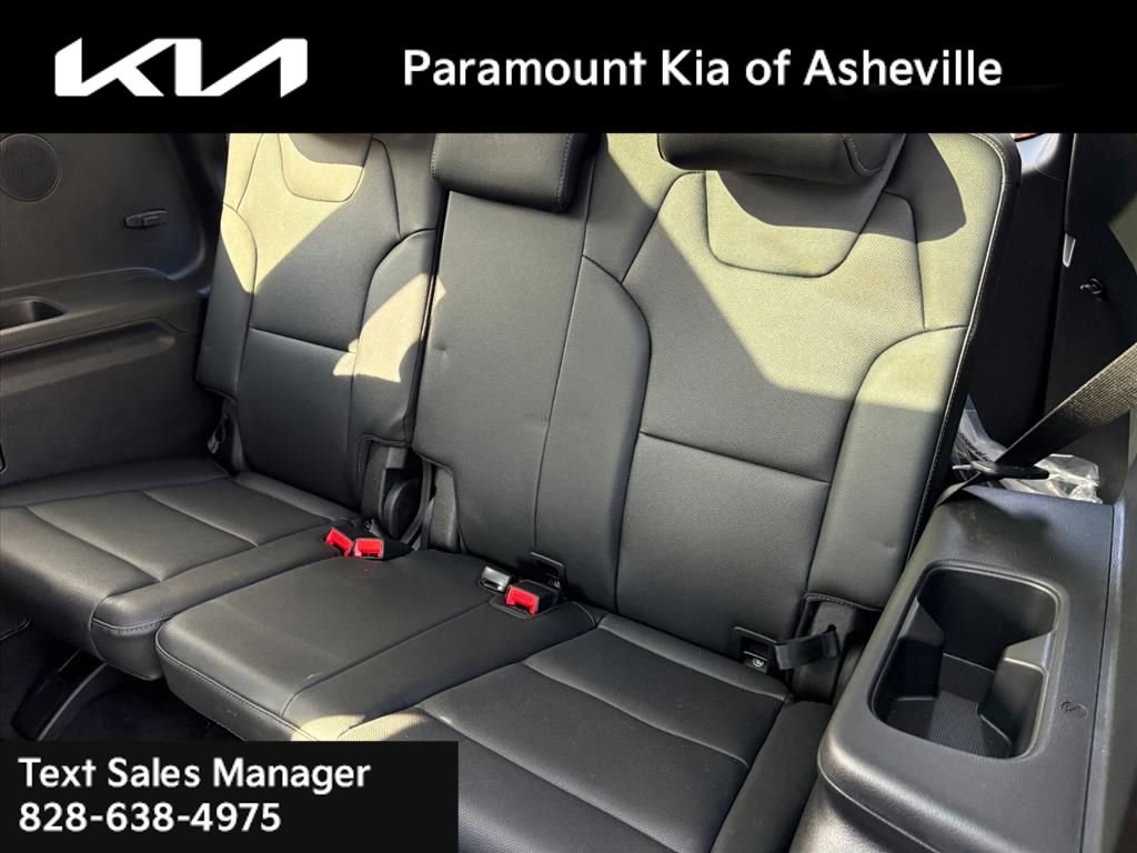 Used 2025 Kia Telluride SX image 24
