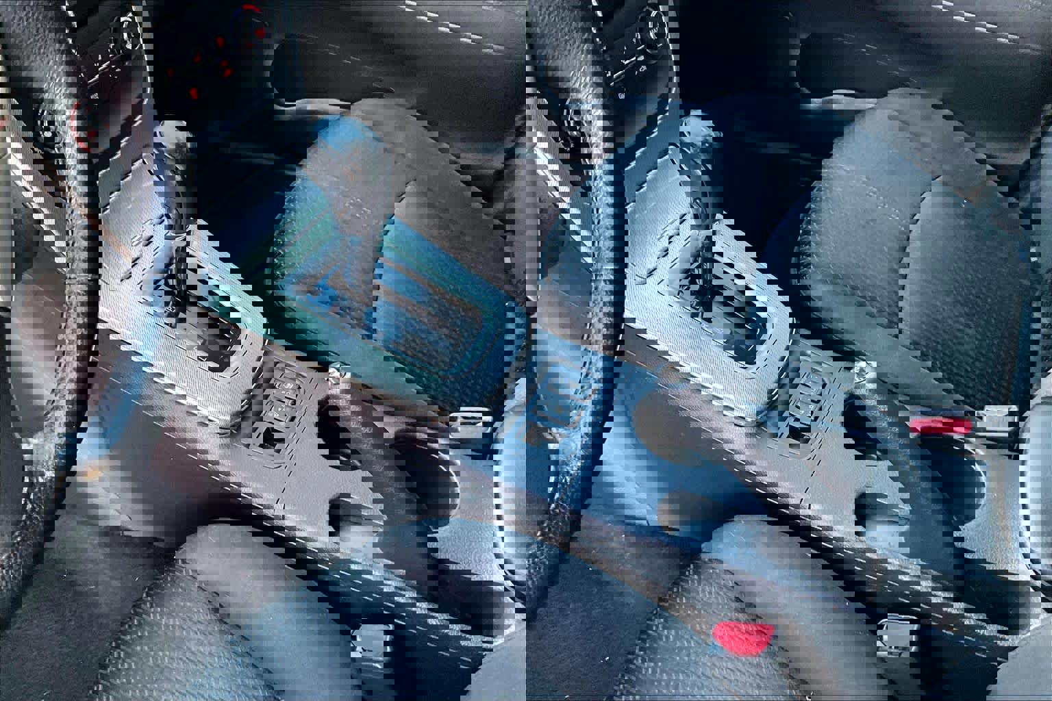 Used 2015 Nissan Sentra SR image 17