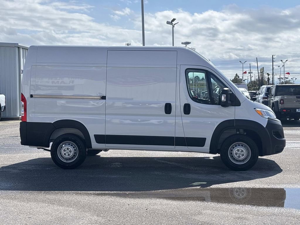 Used 2025 RAM ProMaster 2500 image 6