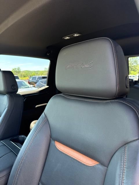 Used 2025 GMC Sierra 1500 AT4 w/ AT4 Premium Package AWD/4WD image 24