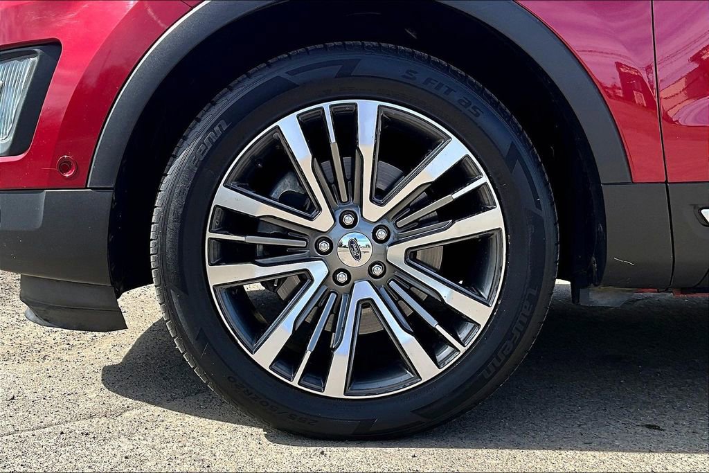Used 2017 Ford Explorer Platinum AWD/4WD image 12