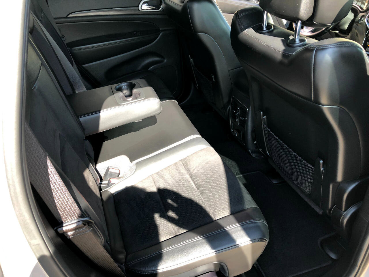Used 2020 Jeep Grand Cherokee Altitude image 28