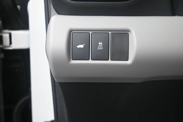 Used 2025 Honda Pilot Touring image 14