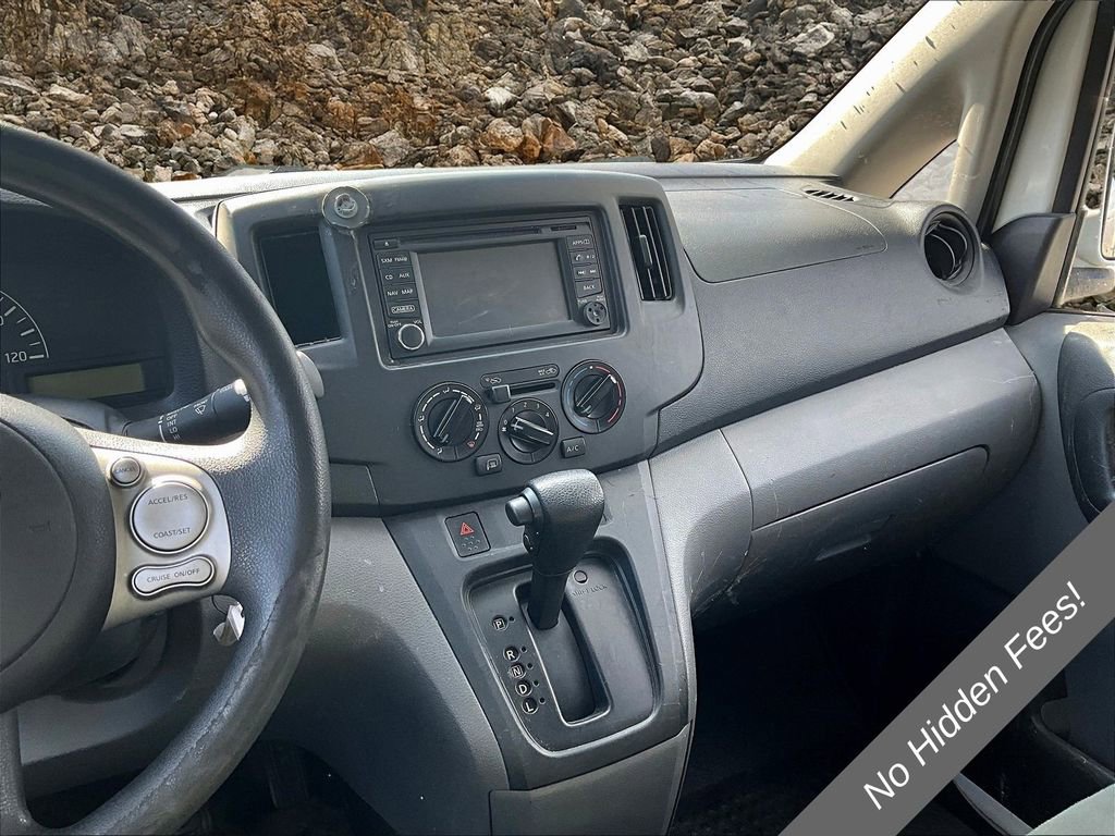 Used 2015 Nissan NV200 SV w/ Technology Package FWD image 6
