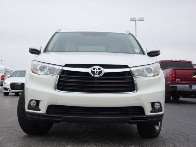 Used 2015 Toyota Highlander XLE AWD/4WD image 9
