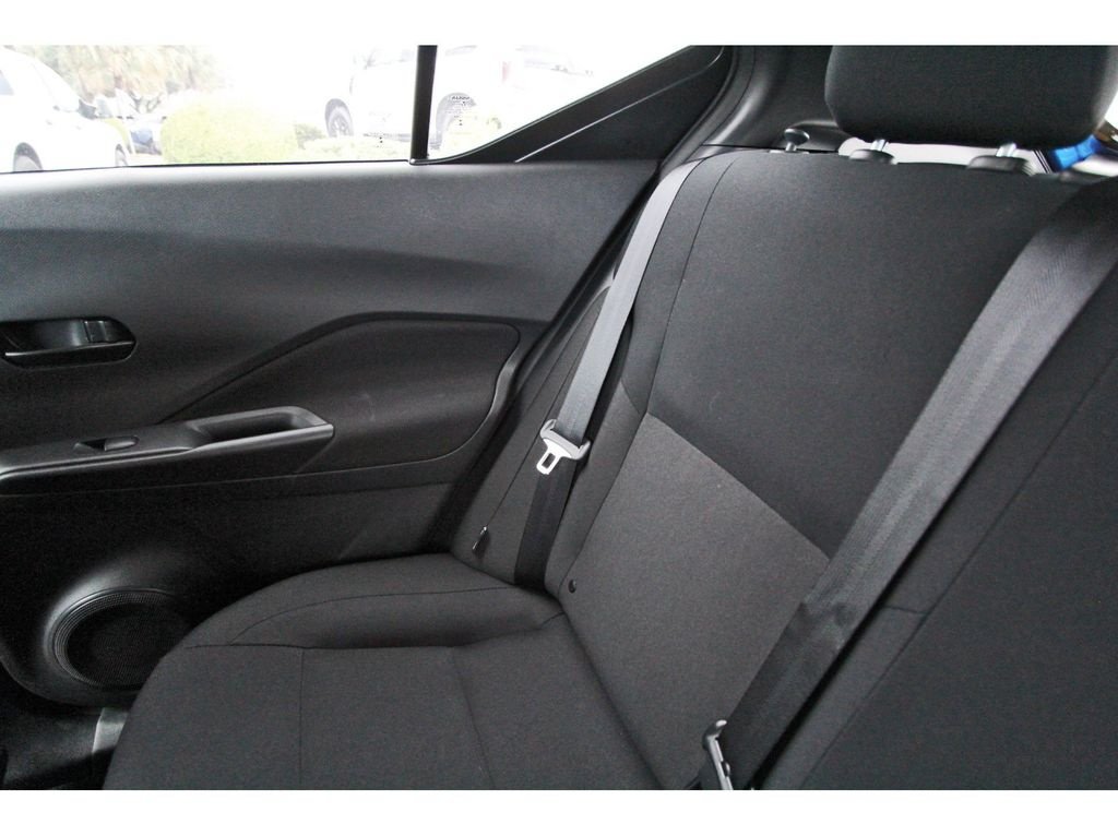 Certified 2025 Nissan Kicks Play S FWD image 11