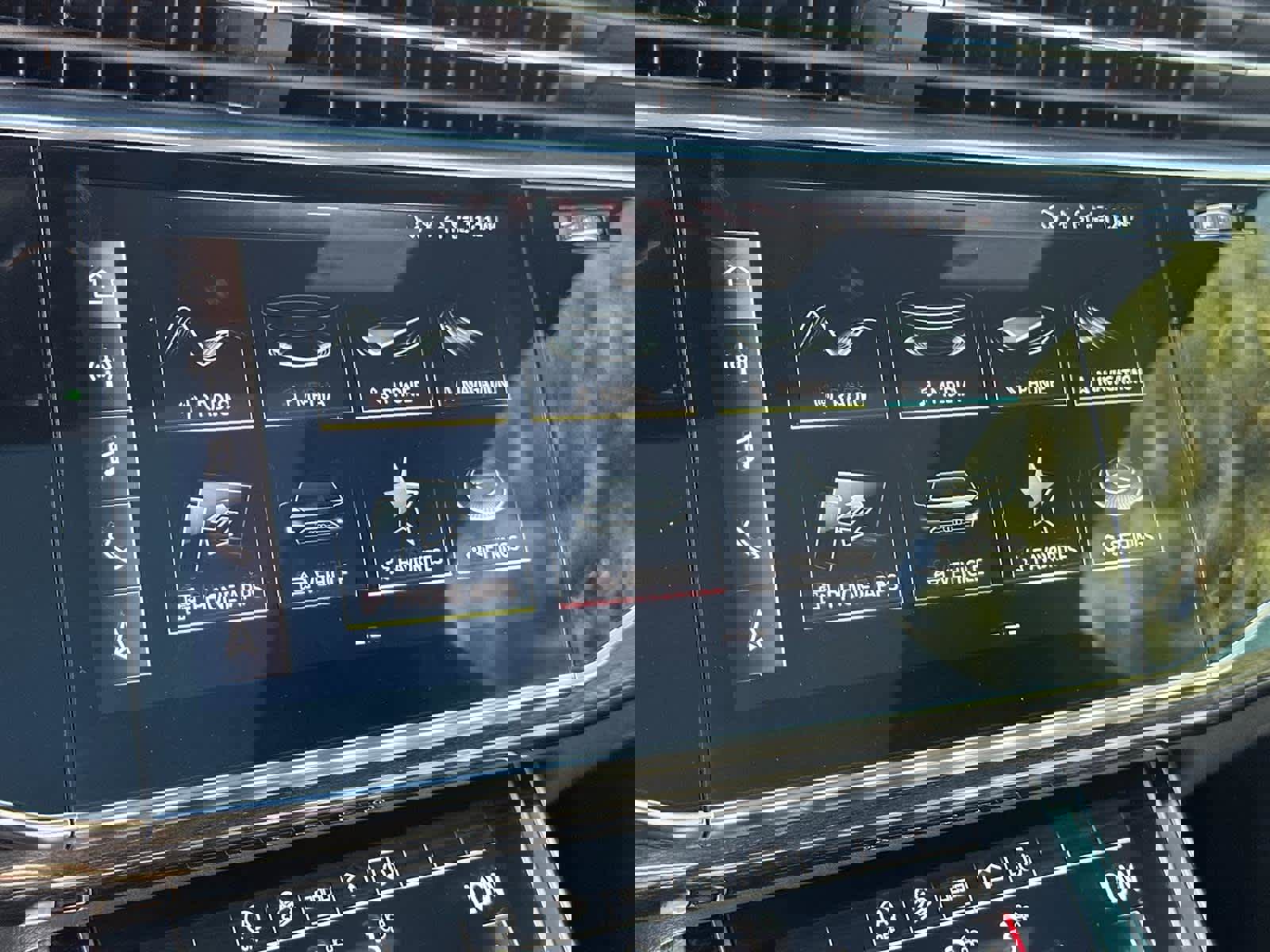 Used 2022 Audi Q7 Premium Plus image 30