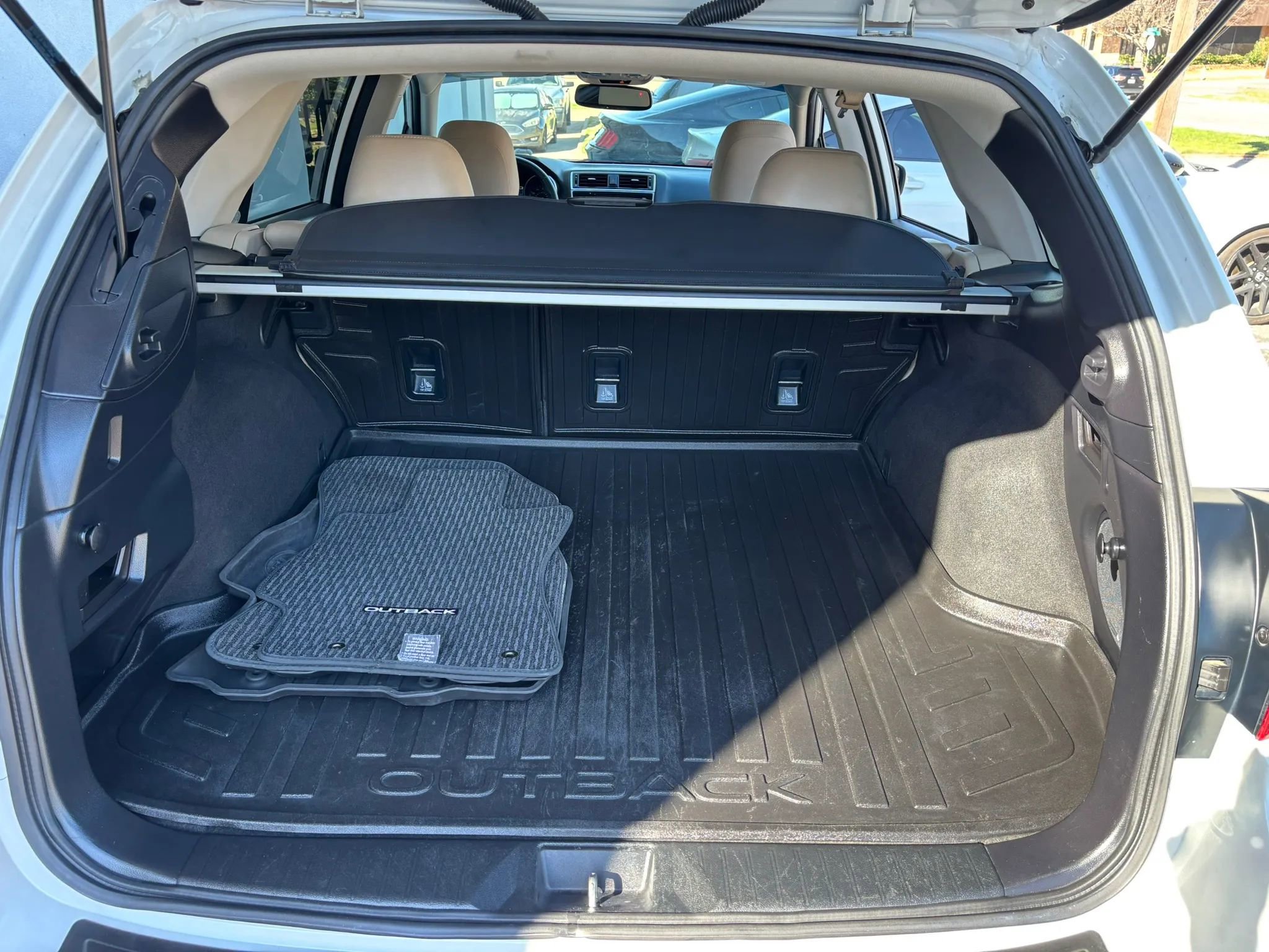 Used 2018 Subaru Outback 2.5i Limited w/ Popular Package #2 AWD/4WD image 64