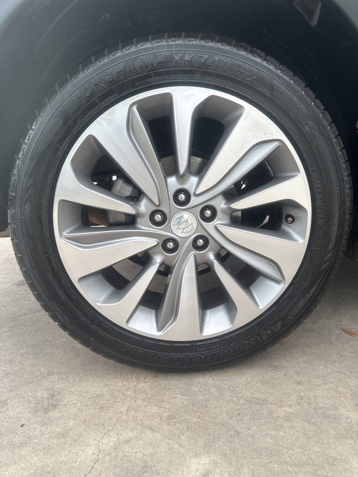 Used 2020 Buick Encore Preferred FWD image 25