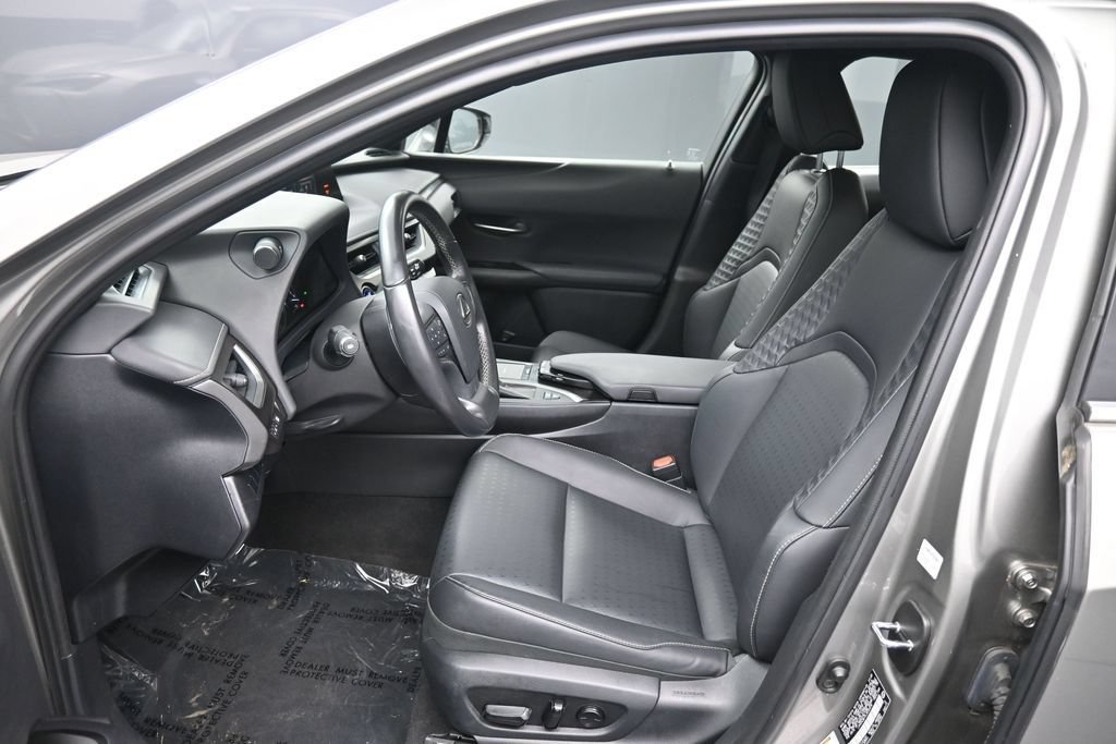 Used 2020 Lexus UX 250h w/ Accessory Package 2 AWD/4WD image 20