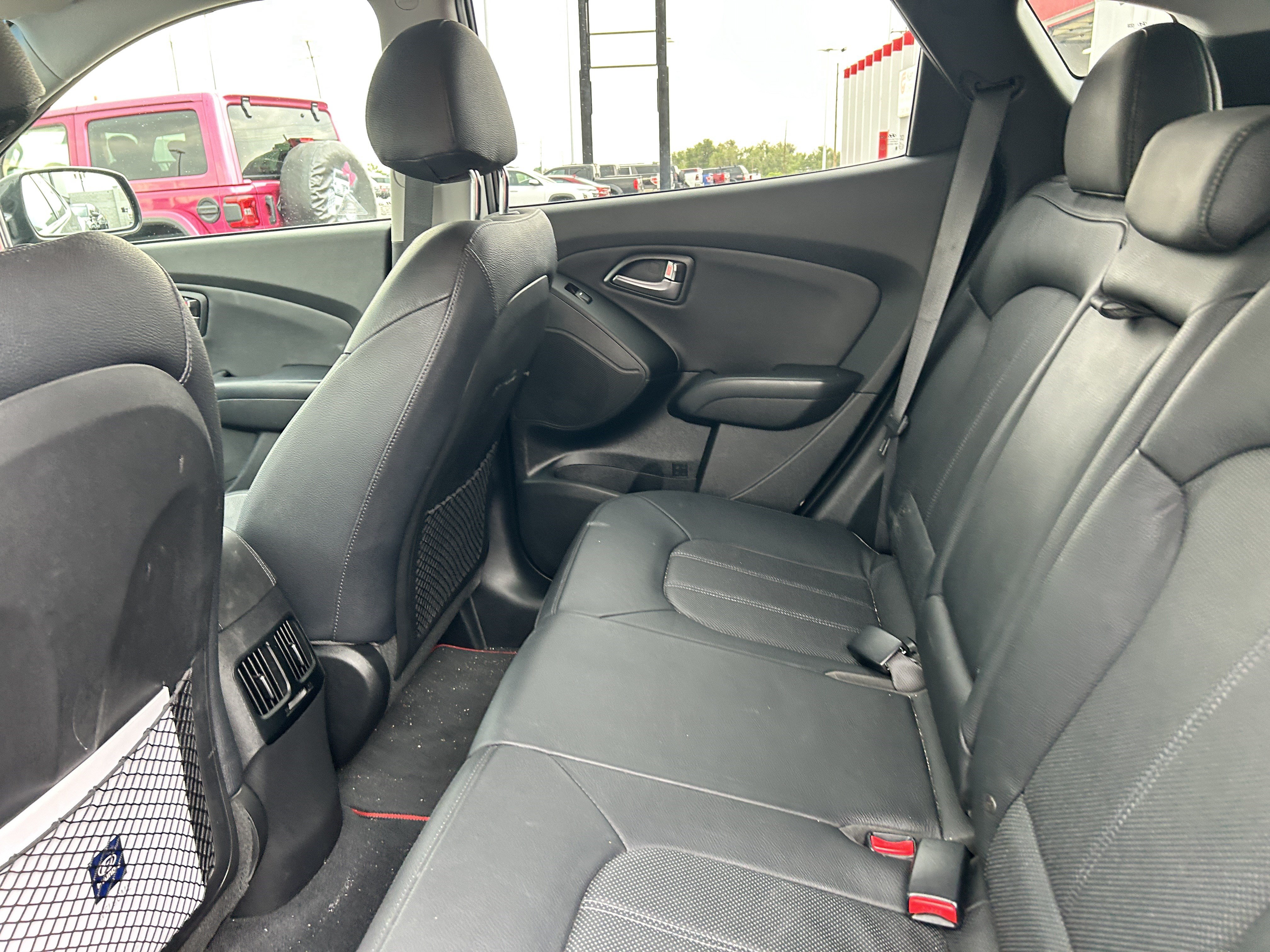 Used 2014 Hyundai Tucson AWD image 10