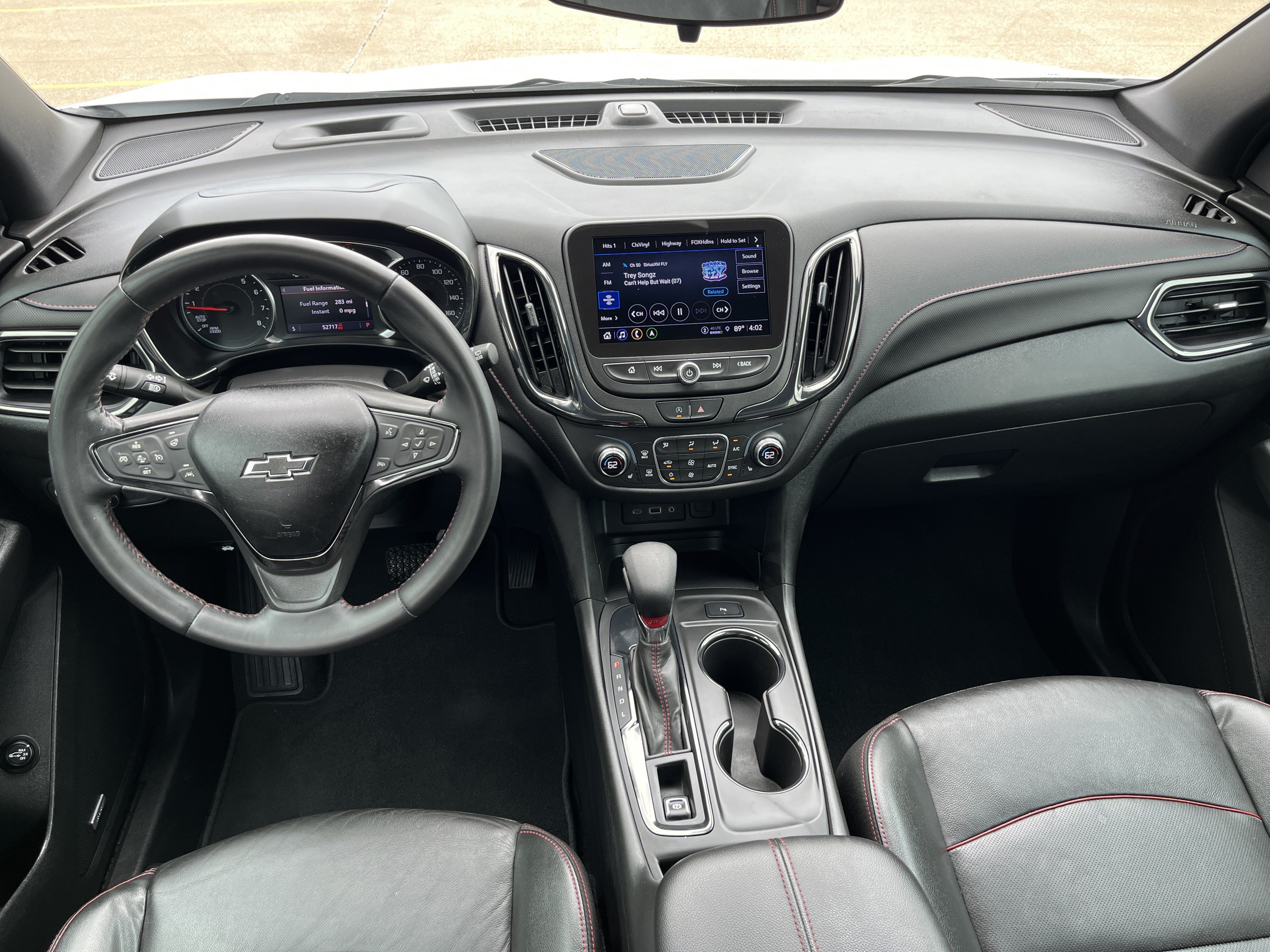 Used 2022 Chevrolet Equinox RS w/ RS Leather Package FWD image 5