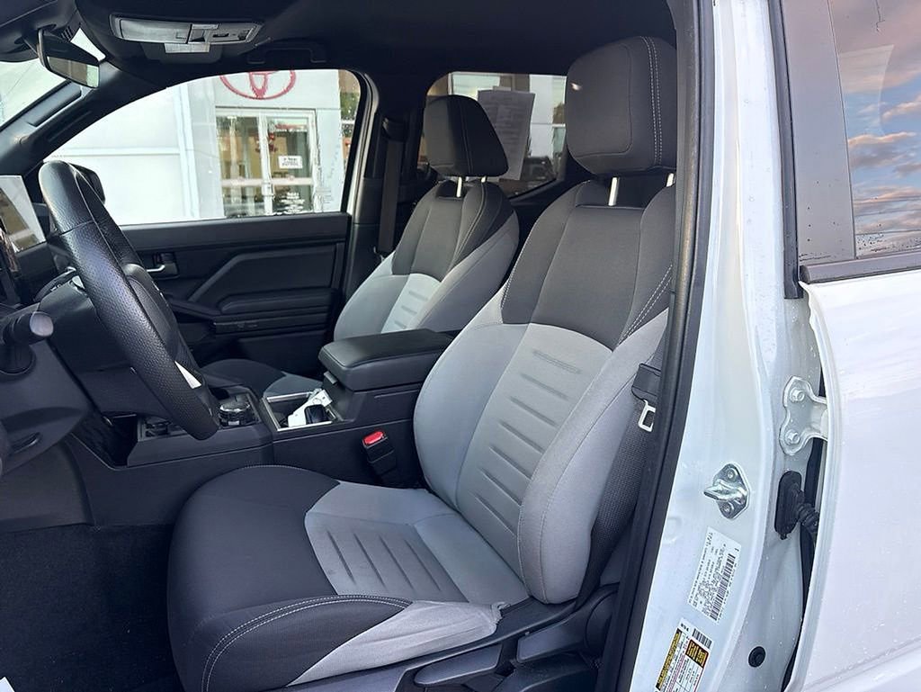 Certified 2024 Toyota Tacoma TRD Sport AWD/4WD image 6