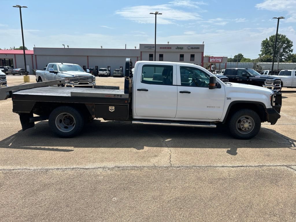 Used 2015 GMC Sierra 3500 4x4 Crew Cab w/ Sierra Convenience Package image 4