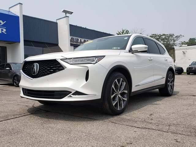 Used 2023 Acura MDX SH-AWD w/ Technology Package image 2