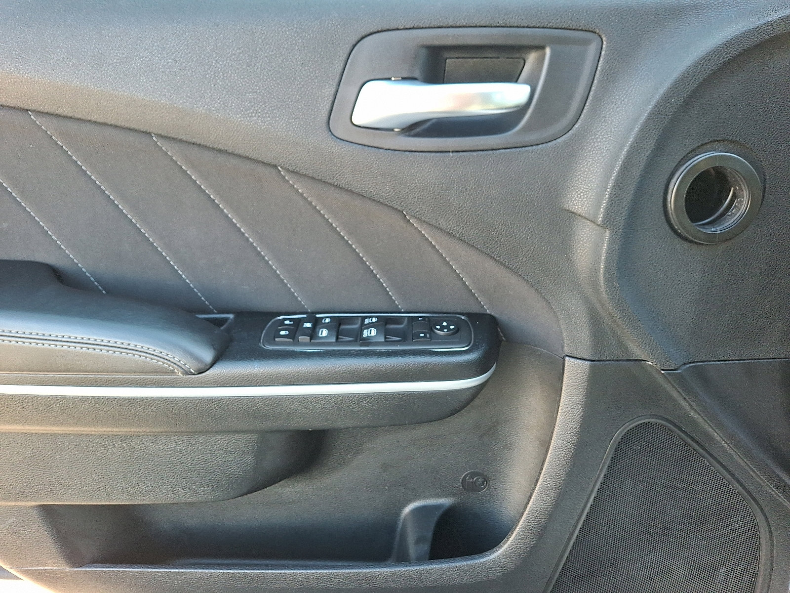 Used 2023 Dodge Charger GT image 13