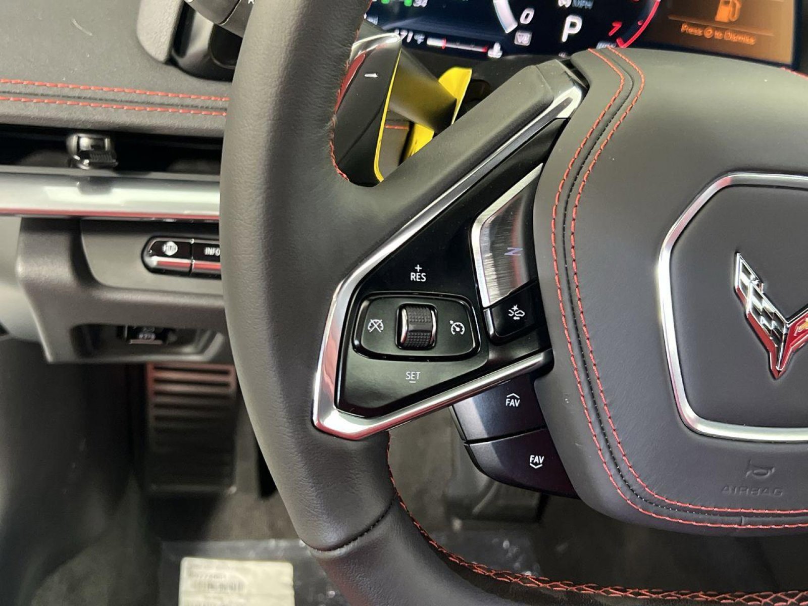 New 2025 Chevrolet Corvette E-Ray w/ Battery Protection Package image 29