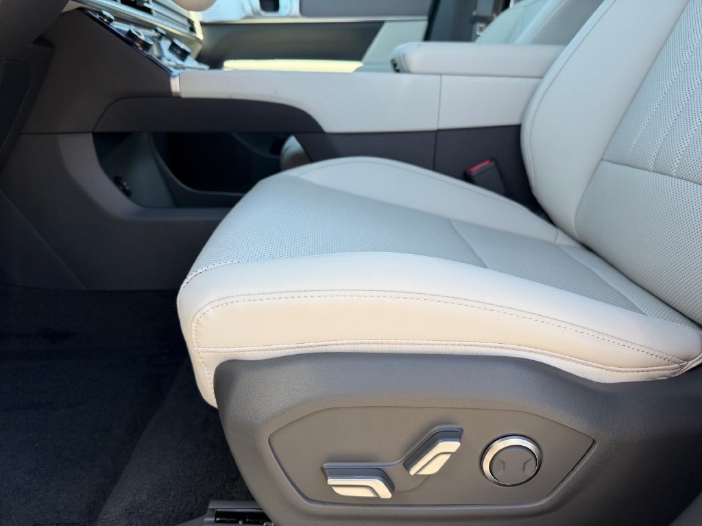 New 2027 Hyundai Santa Fe SEL AWD/4WD image 12