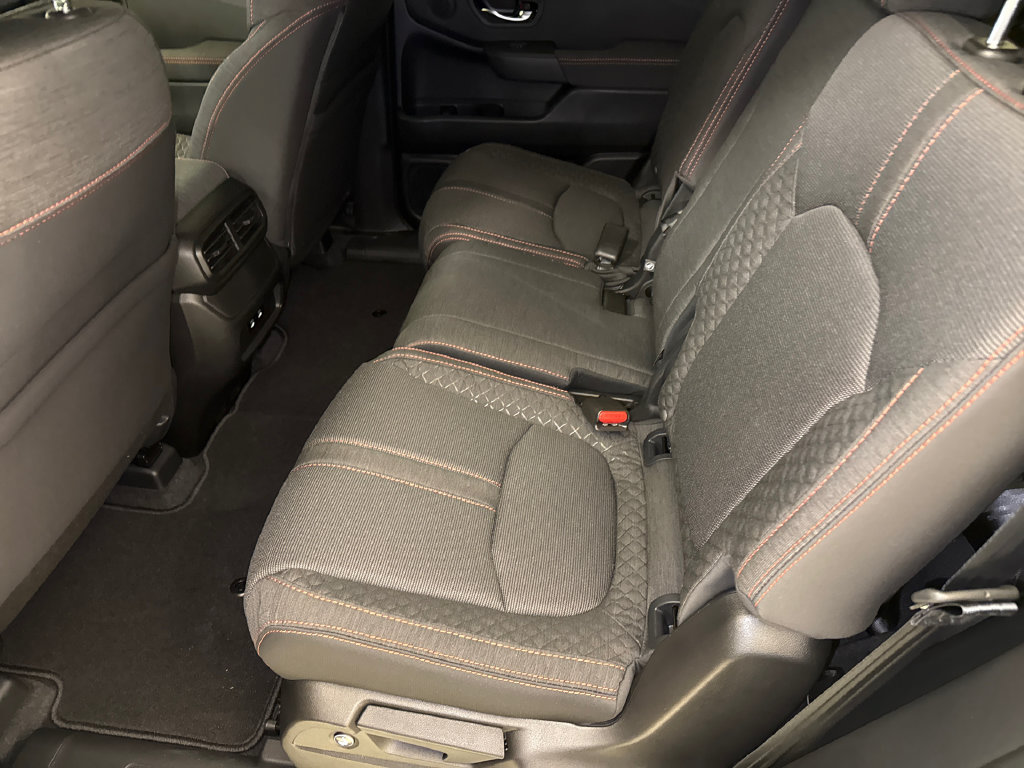New 2026 Honda Pilot Sport image 17