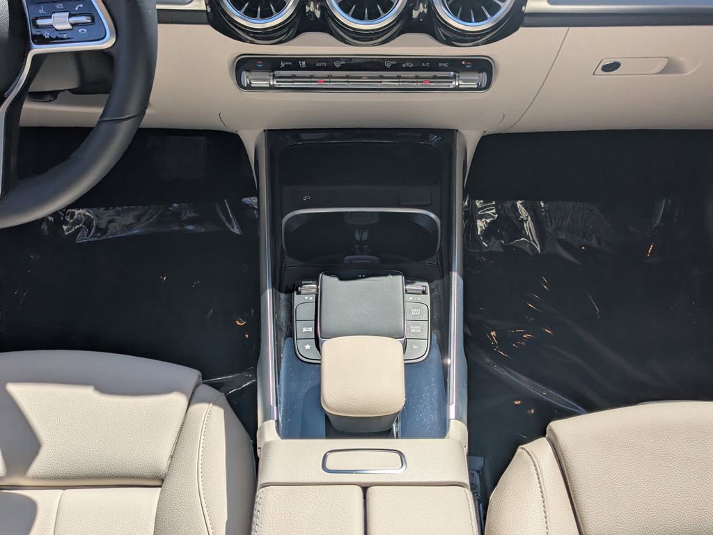 Certified 2023 Mercedes-Benz GLB 250 image 6