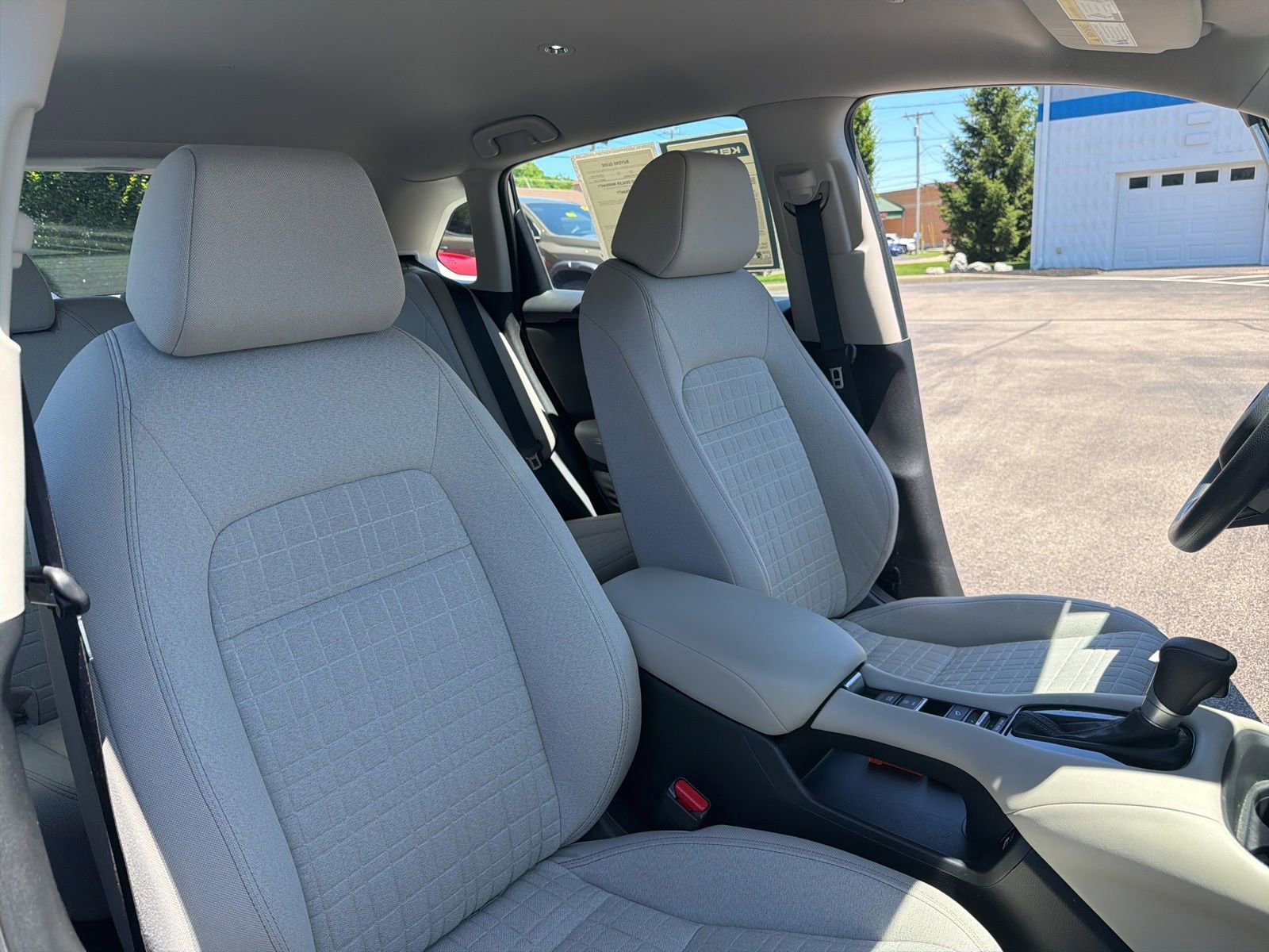 Used 2023 Honda HR-V LX image 28