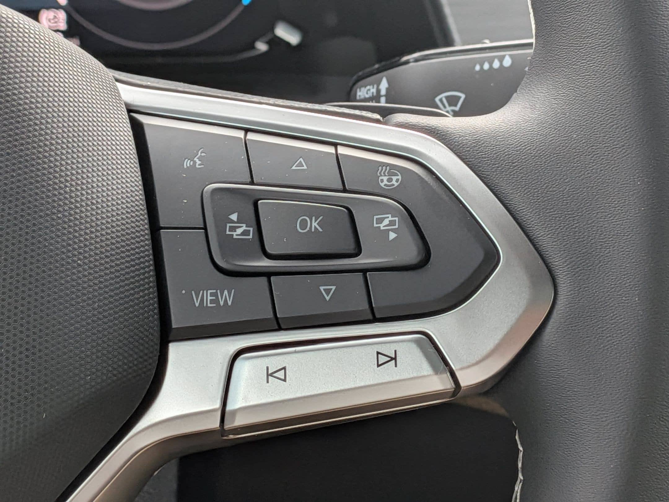 New 2026 Volkswagen Atlas Cross Sport SE AWD/4WD image 19