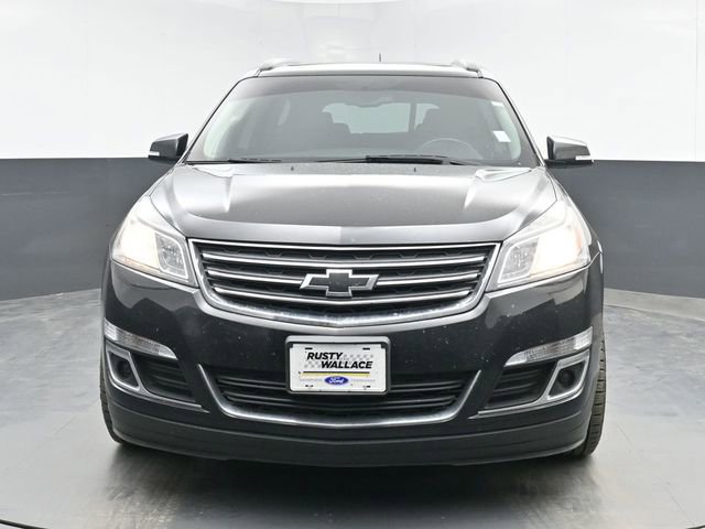 Used 2017 Chevrolet Traverse LT image 3